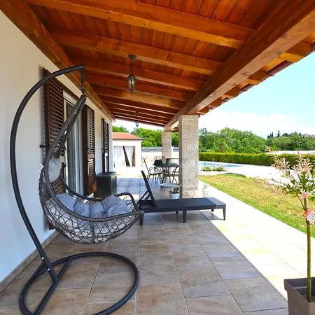 House Ivanka Holiday home